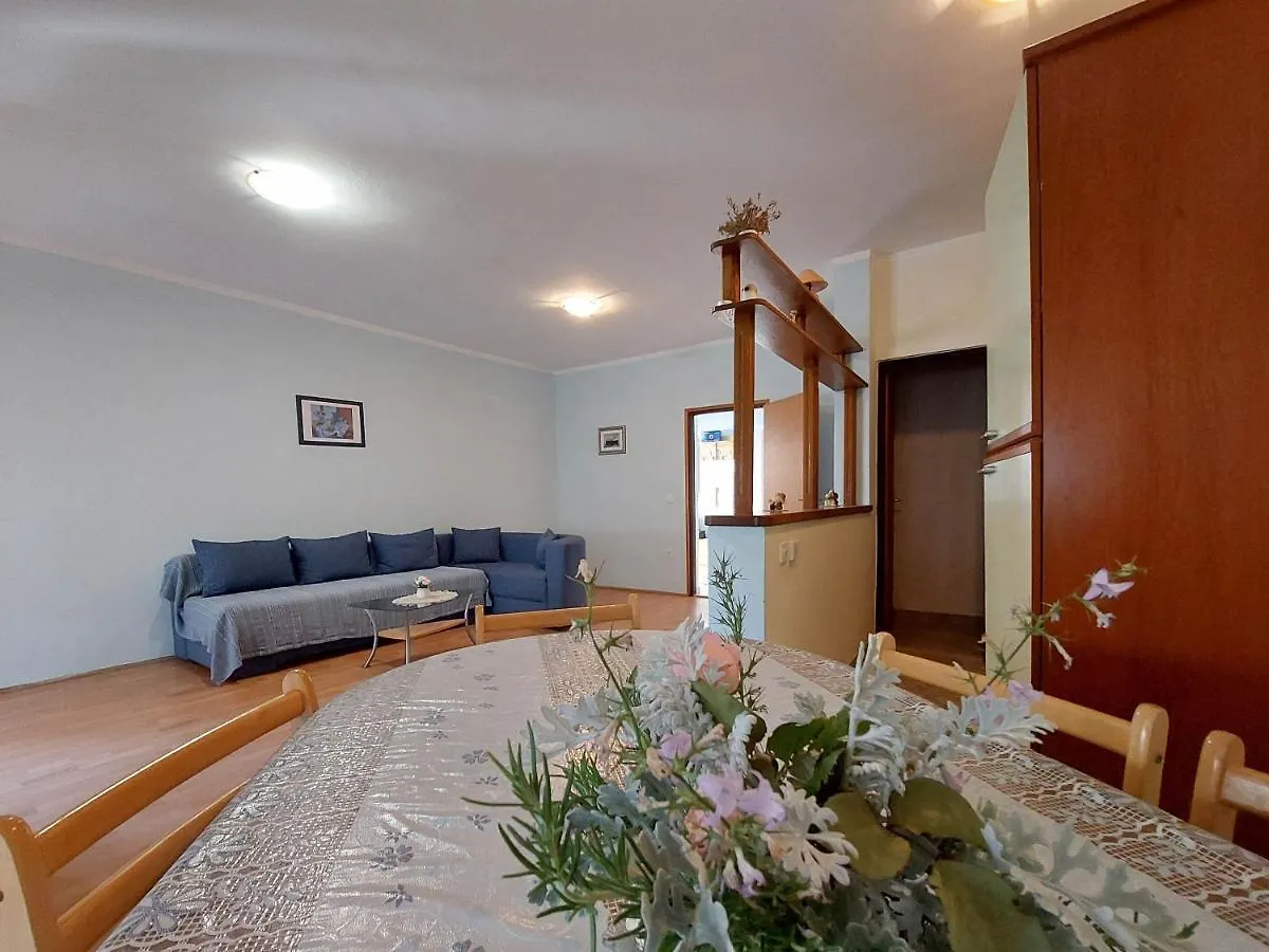 Apartments Baburic Pinezići