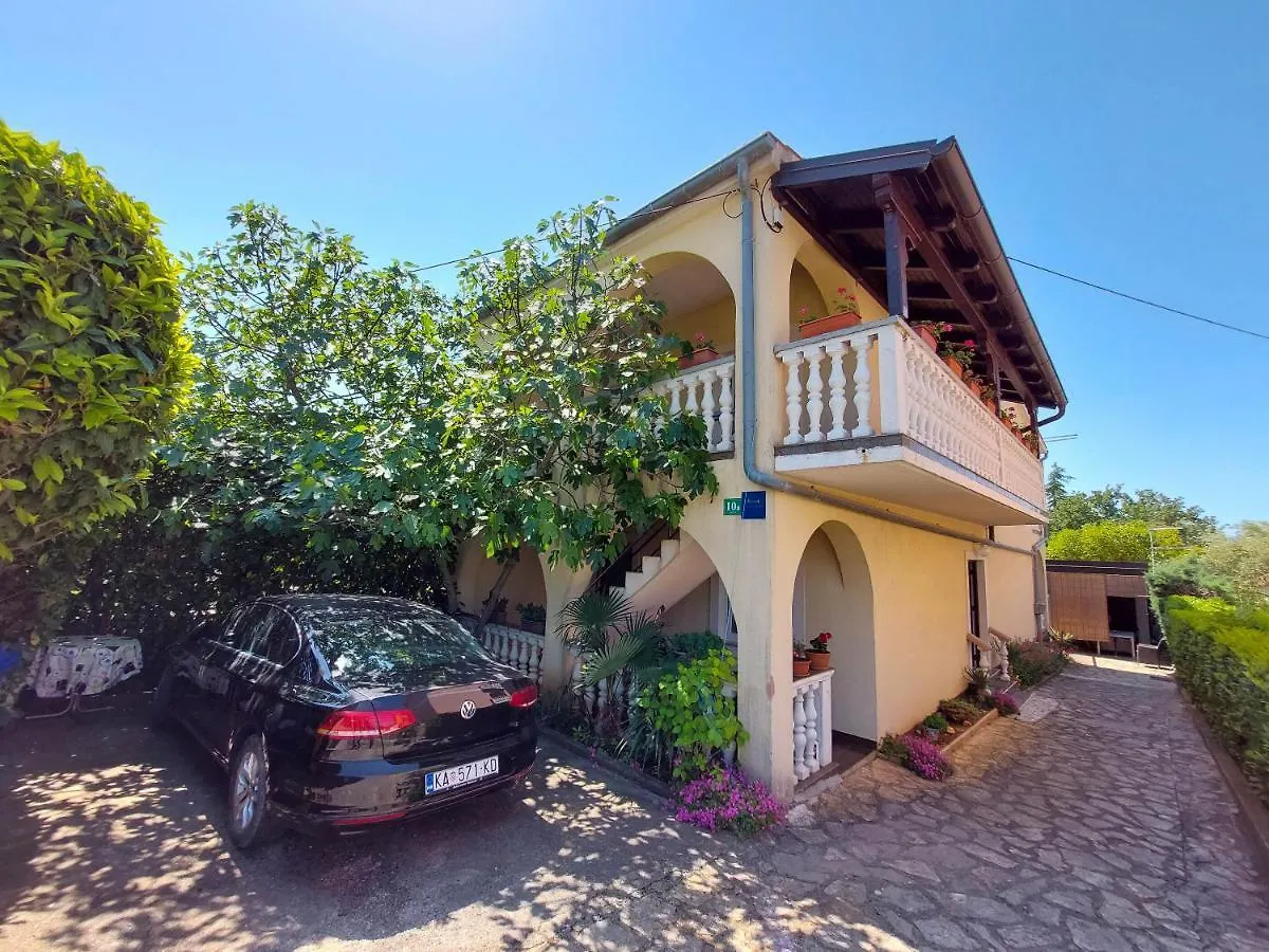 Apartments Baburic Pinezići