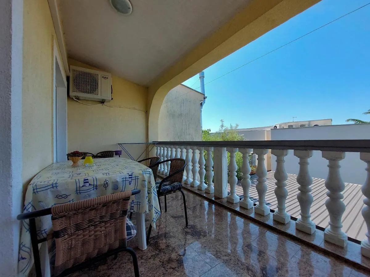 Apartments Baburic Pinezici  Croatia