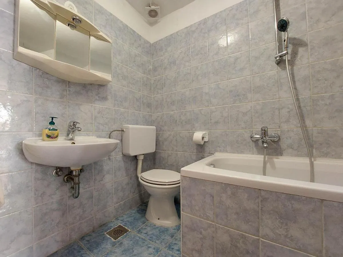 Apartments Baburic Pinezici  Croatia
