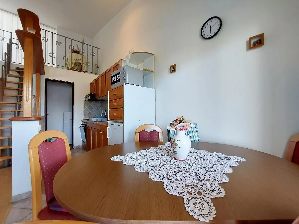 Apartments Baburic Pinezici